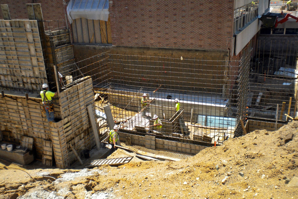 Kellogg Community College Lane Thomas Building foundation, floors, and exterior concrete by Moore Trosper Construction